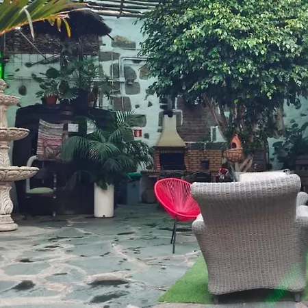 Gasthuis La Piedra Viva , Siete Hermanos 2*