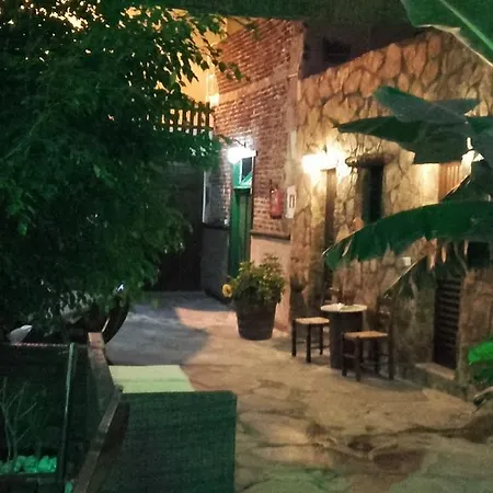 Πανσιόν La Piedra Viva , Siete Hermanos Agüimes