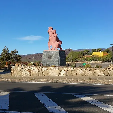 La Piedra Viva , Siete Hermanos Gæstehus
