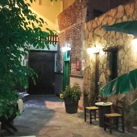 La Piedra Viva , Siete Hermanos Guest house 2*